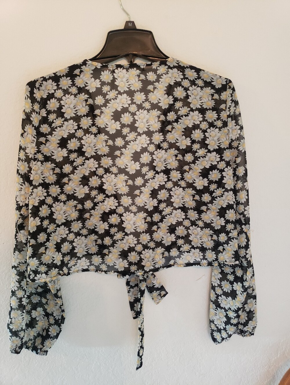 Well Flower Sheer Cropped With Tie Sunflowers XL Women Cover Up Layering Piece - Picture 2 of 6